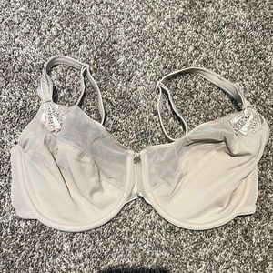 32DDD Chantelle Bra